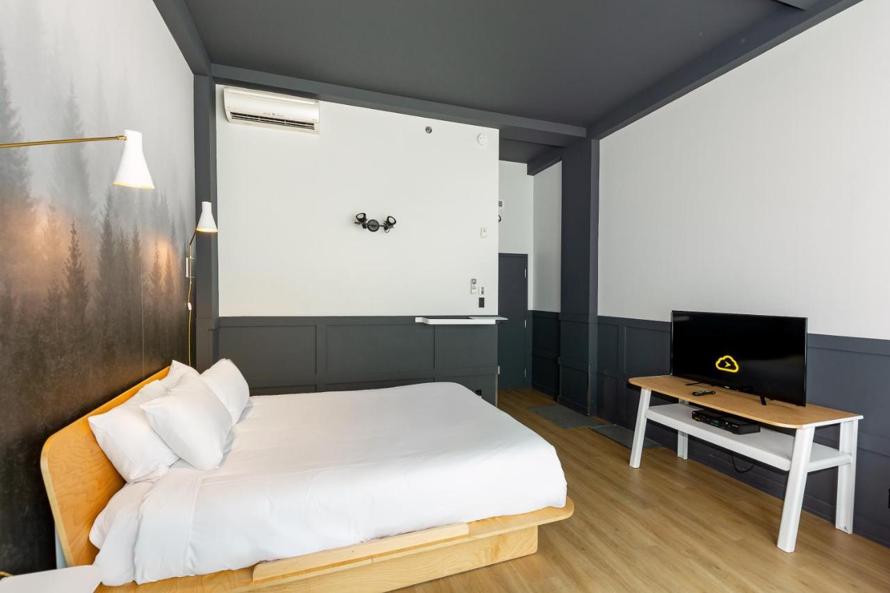 Hotel Du Jardin - Par Les Lofts Vieux-Quebec Zewnętrze zdjęcie