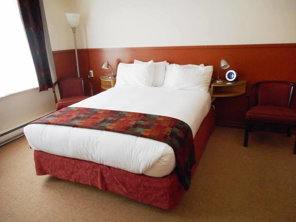 Hotel Du Jardin - Par Les Lofts Vieux-Quebec Zewnętrze zdjęcie